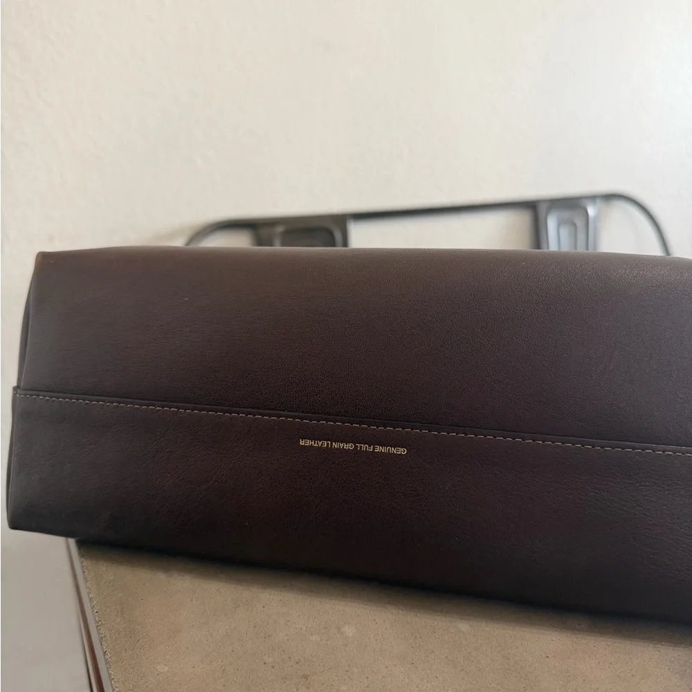 COACH maple Chelsea 30  Shoulder Bag with Gold Accent - Picture 6 of 11